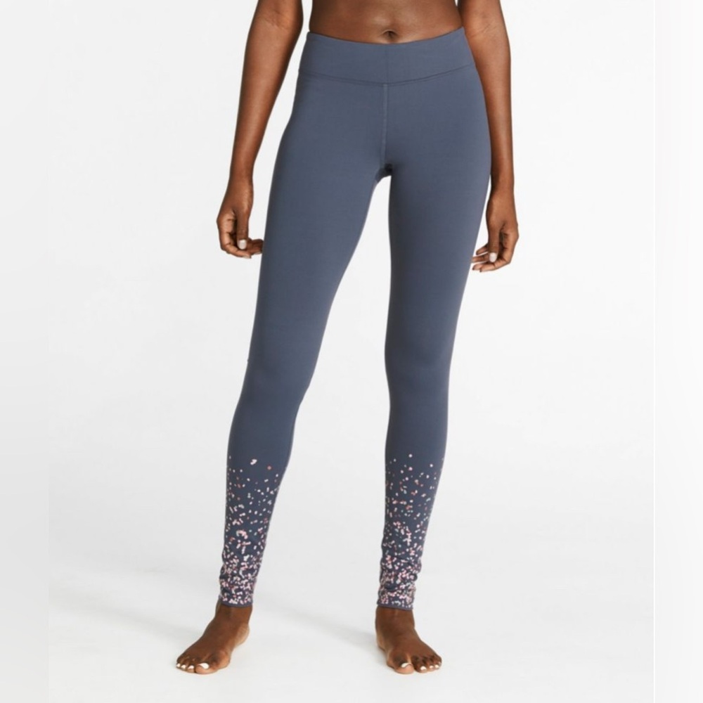 L.L. Bean Boundless Performance Low-Rise Graphic Tights Women’s Medium